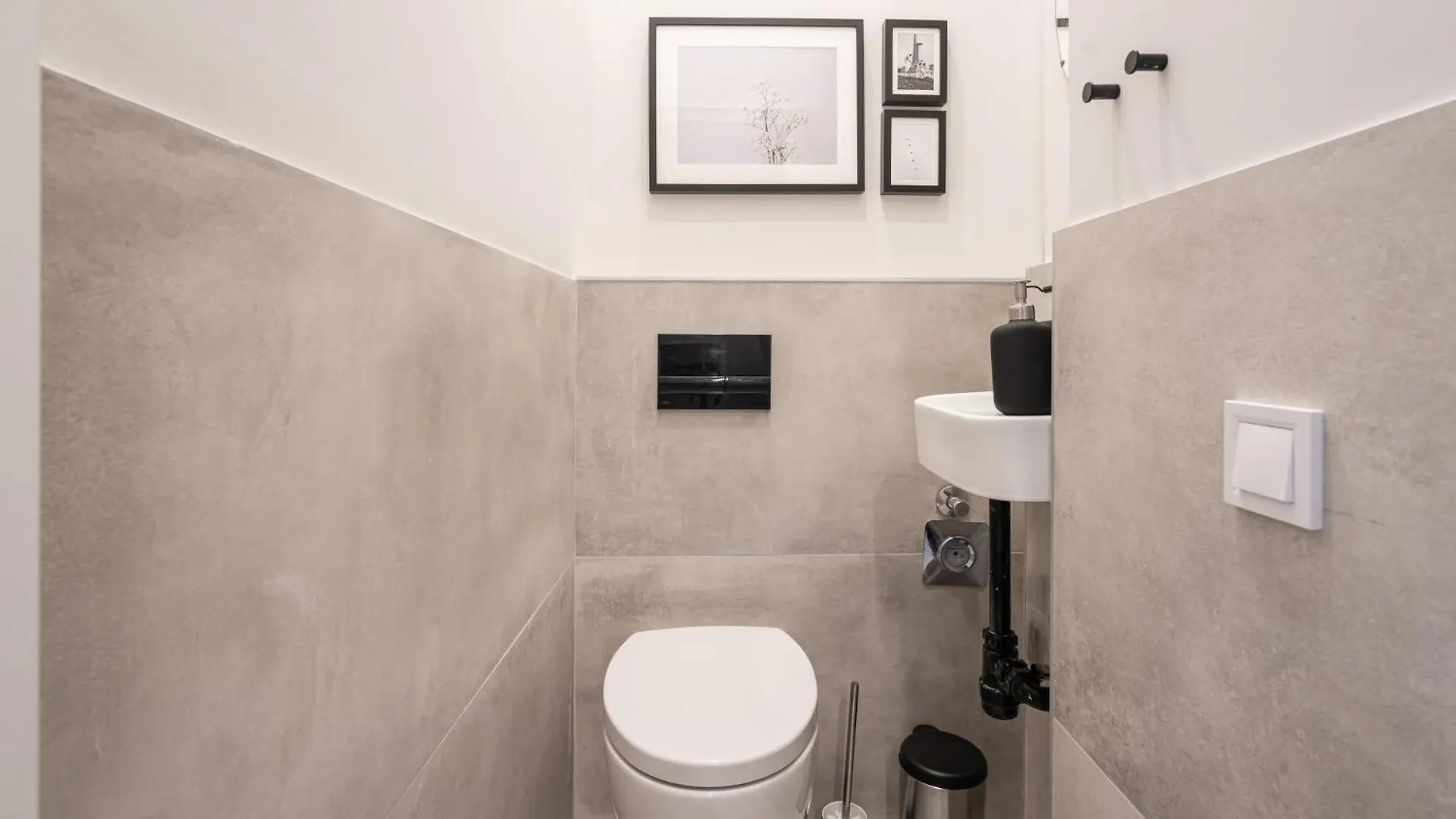 Akacfa 27 Two Bedroom Apartment Budapest