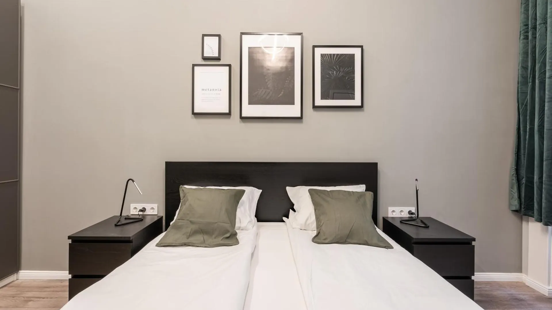 Akacfa 27 Two Bedroom Apartment Budapest